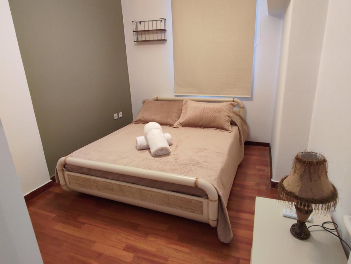 Dr. J. Spon Apartment นาฟปาคตอส ภายนอก รูปภาพ